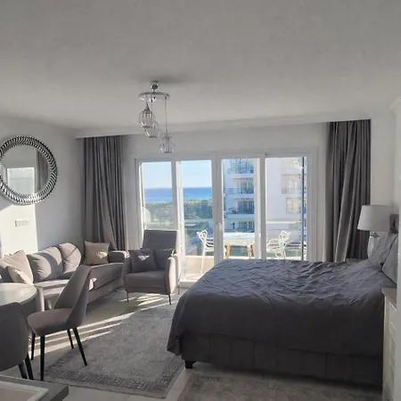 Modern Sea View At Thalassa Resort, Northern Cyprus Apartamento