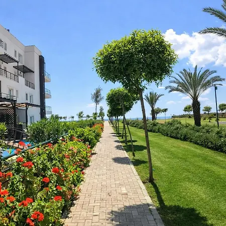 Modern Sea View At Thalassa Resort, Northern Cyprus Appartement Paralímni